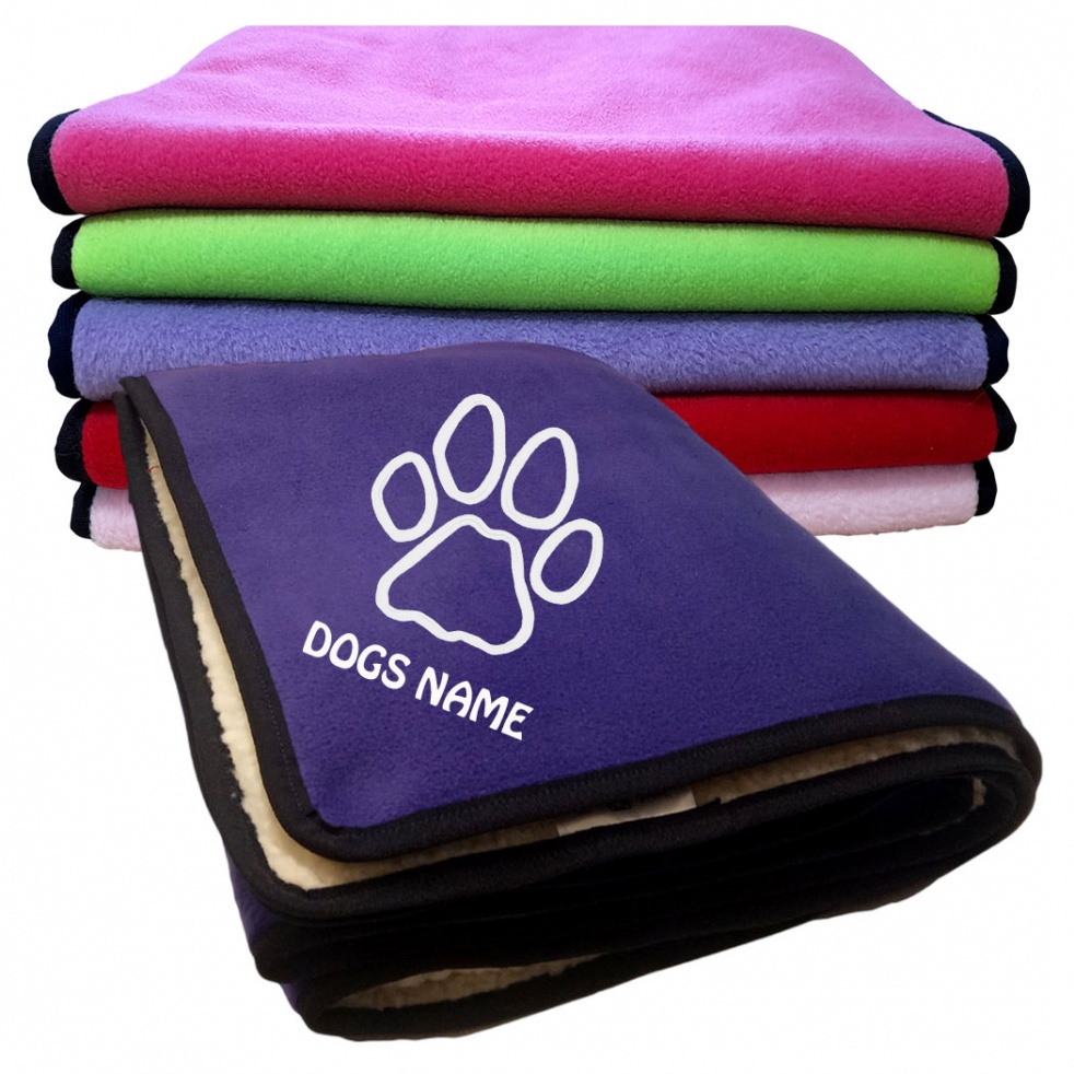 Personalised Dog Blankets | Outline Paw Print Design